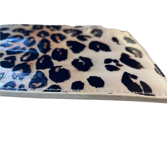 New Kate Spade animal print make up travel bag clutch - Picture 7 of 7